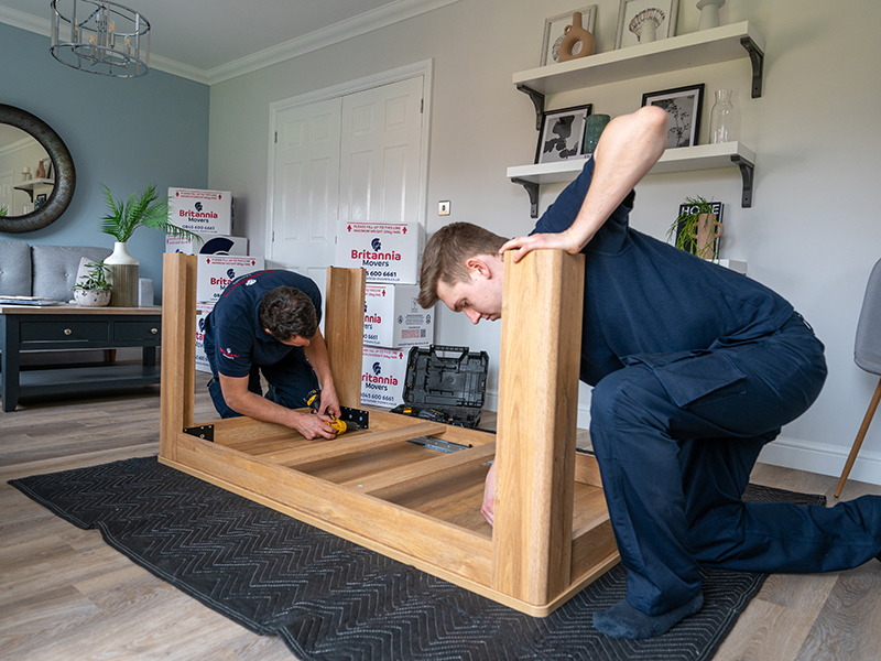 dining table dismantle for removal